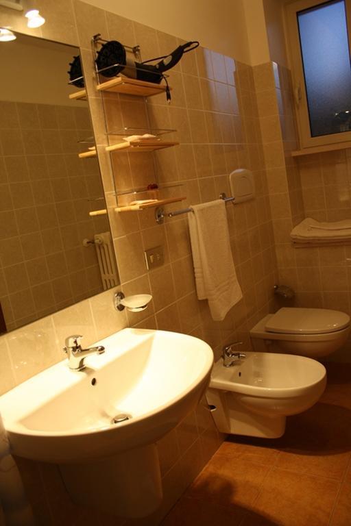 アルベロベッロ La Casa Del Nonno Bed & Breakfast 部屋 写真