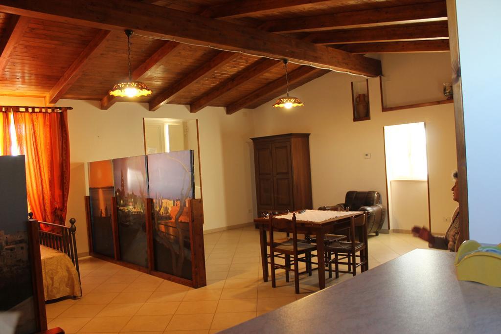 アルベロベッロ La Casa Del Nonno Bed & Breakfast 部屋 写真